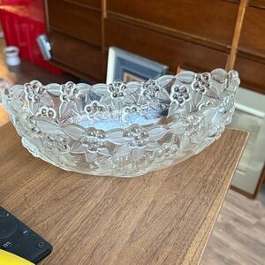 Mikasa Carmen Walther GlassCrystal Clear Floral Frosted Leaves Oval Dish Germany